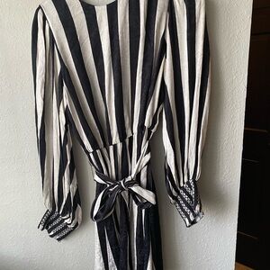Alice + Olivia Monochrome Striped Long Sleeve Dress